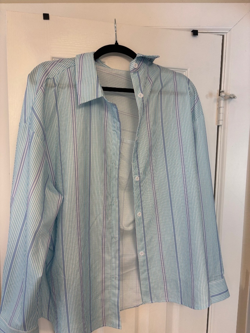 Blue button down - Large